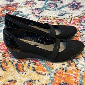 Anne Klein Sport Women Size 10 Black Wedge Mary Jane Shoes